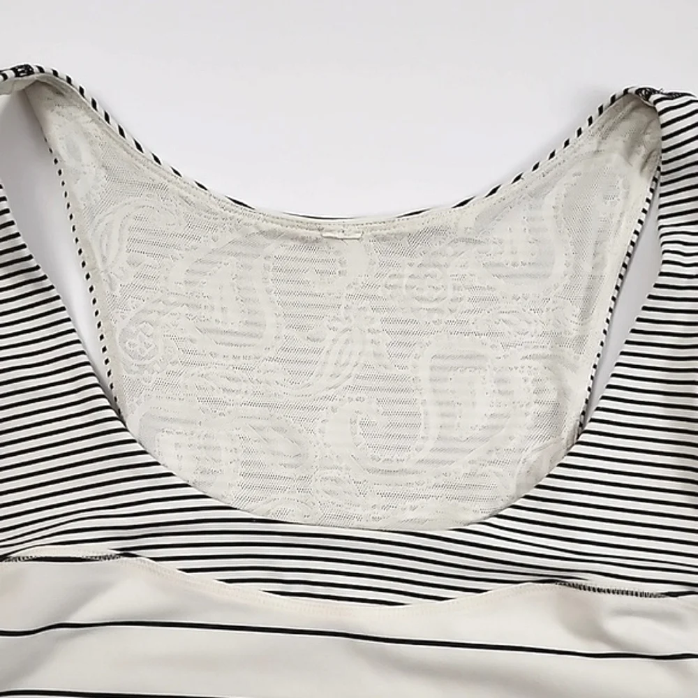 Lululemon Women's Racerback White Black Pin Striped Tank Top Stretch Size 6/8 - Picture 5 of 12